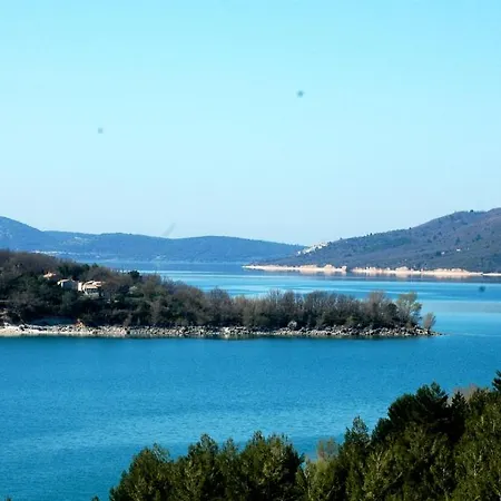 Les Grillons Bed & Breakfast Draguignan